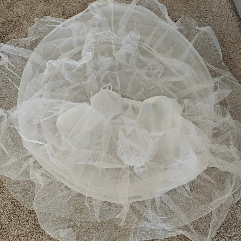 Women's White Dress Petticoat